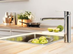 Grifos de cocina: tipos, materiales y consejos para elegir el mejor