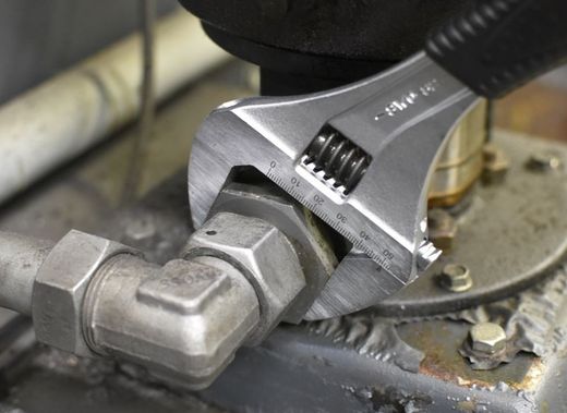 Llave Irega SWO 92 6"
