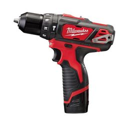 Taladro percutor subcompacto Milwaukee M12 BPD-202C